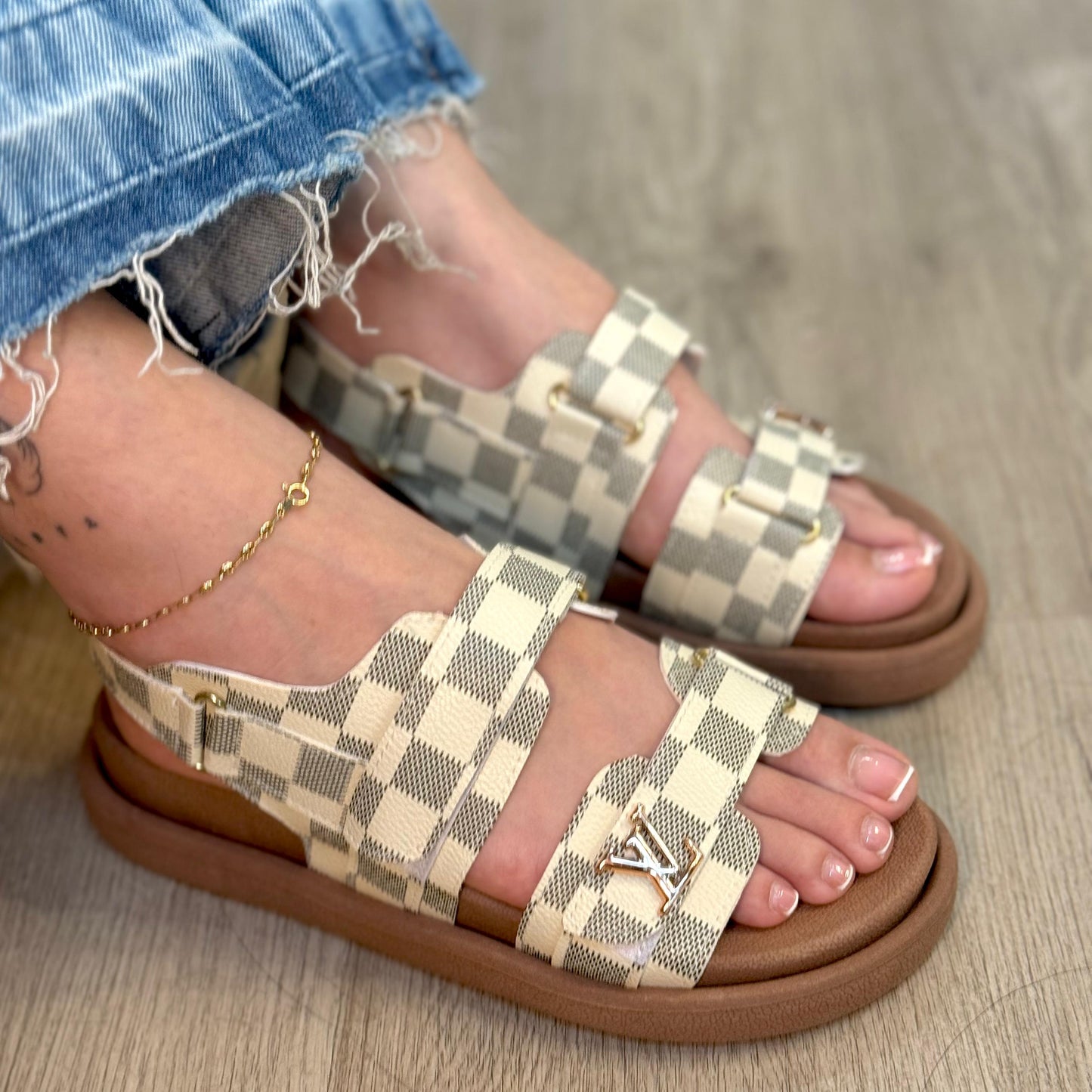 SANDALIAS AMBAR